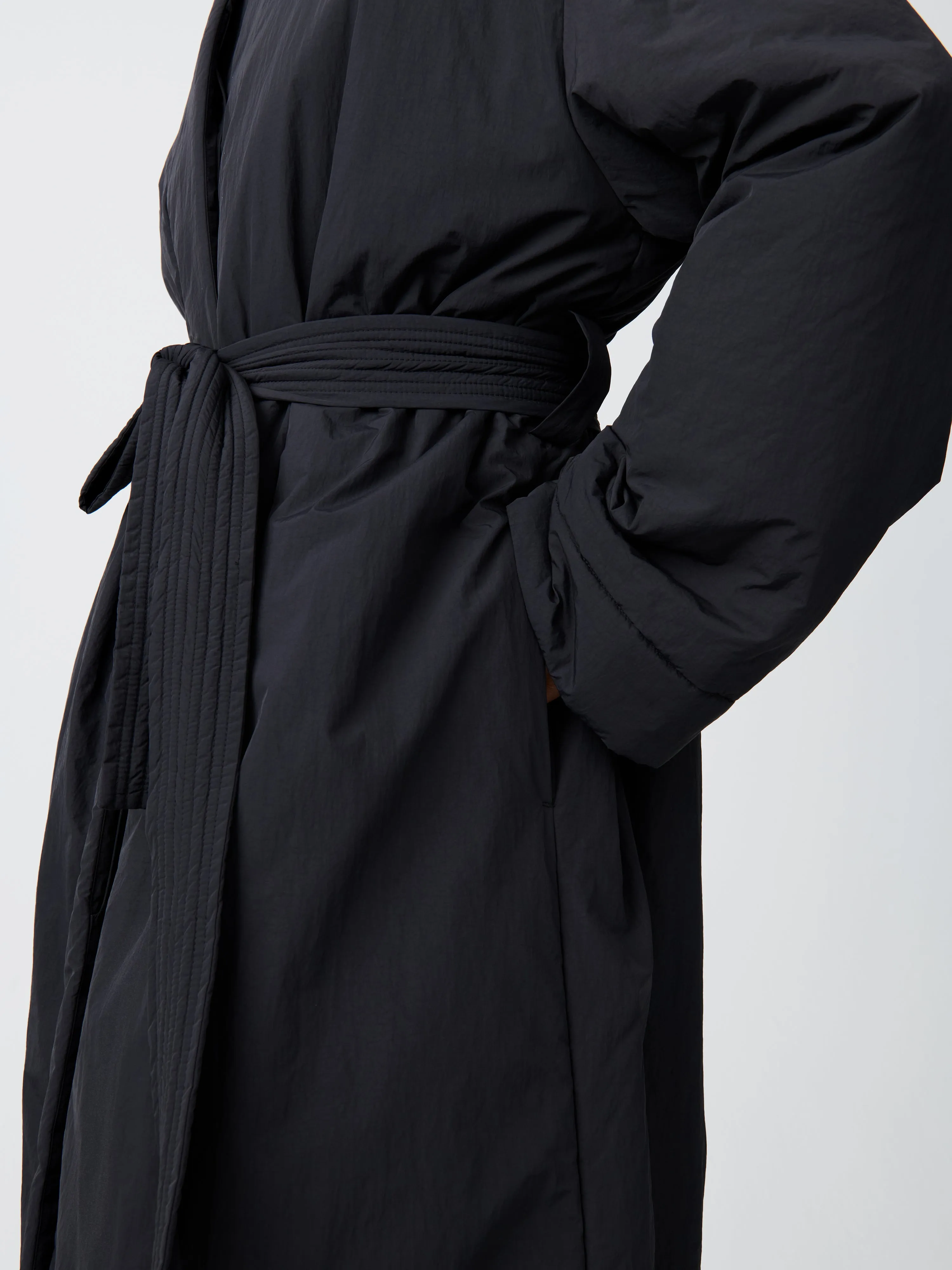 Certainly! Here’s an optimized title for the Kariba Ecodown Coat in Black:

Stylish Black Kariba Ecodown Coat - Eco-Friendly Insulation for Ultimate Warmth and Comfort