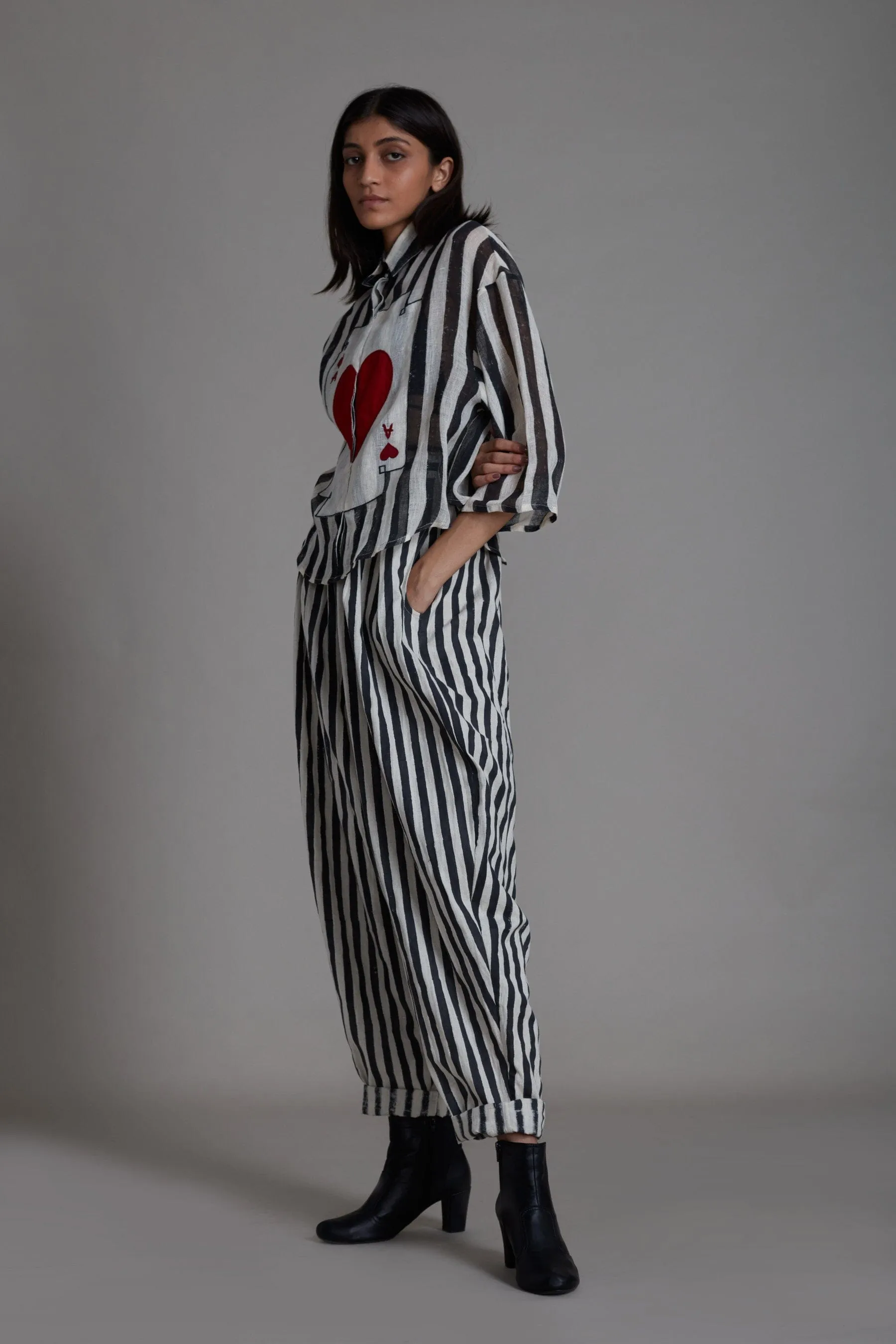 Mati Ikka Co-Ord Set-Black Stripe (2 PCS)